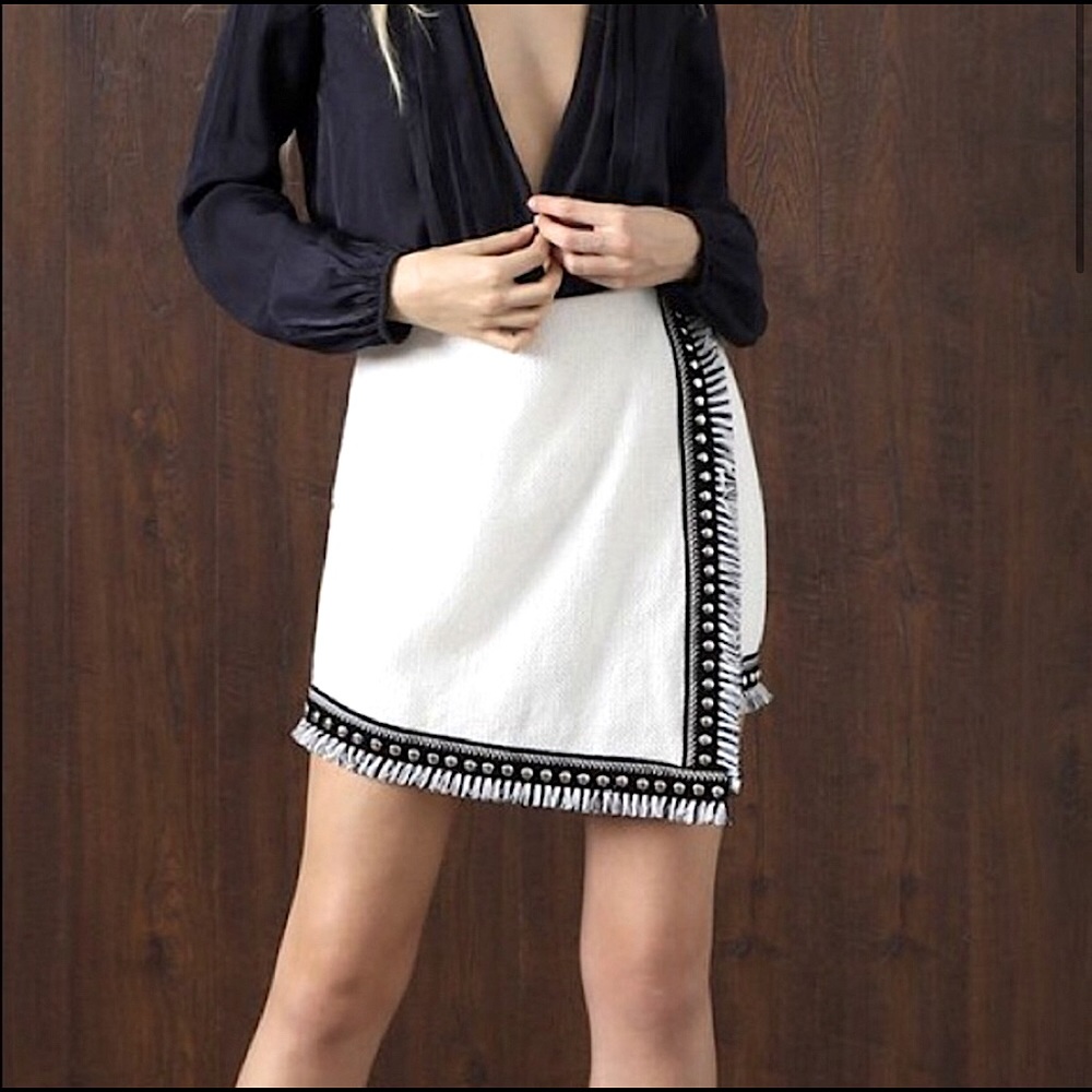 NWT Jetset Diaries Odyssey skirt in Bone